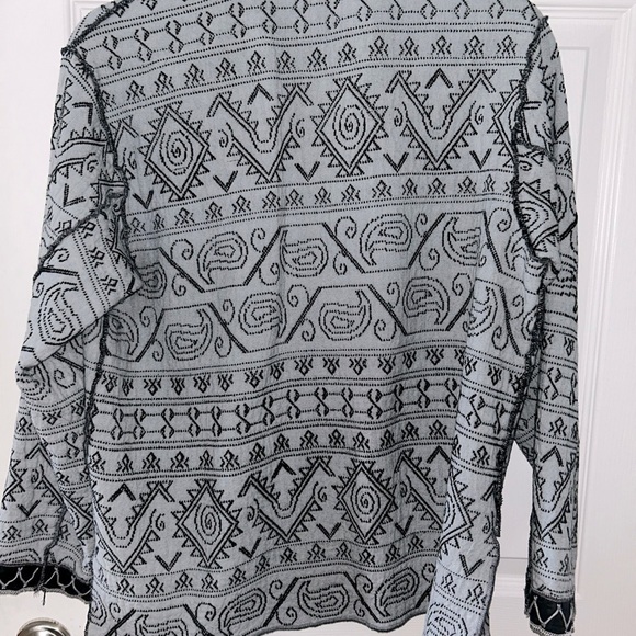 Handmade Geometric Patterned Cotton Jacket in Black and Gray Large - Picture 2 of 3
